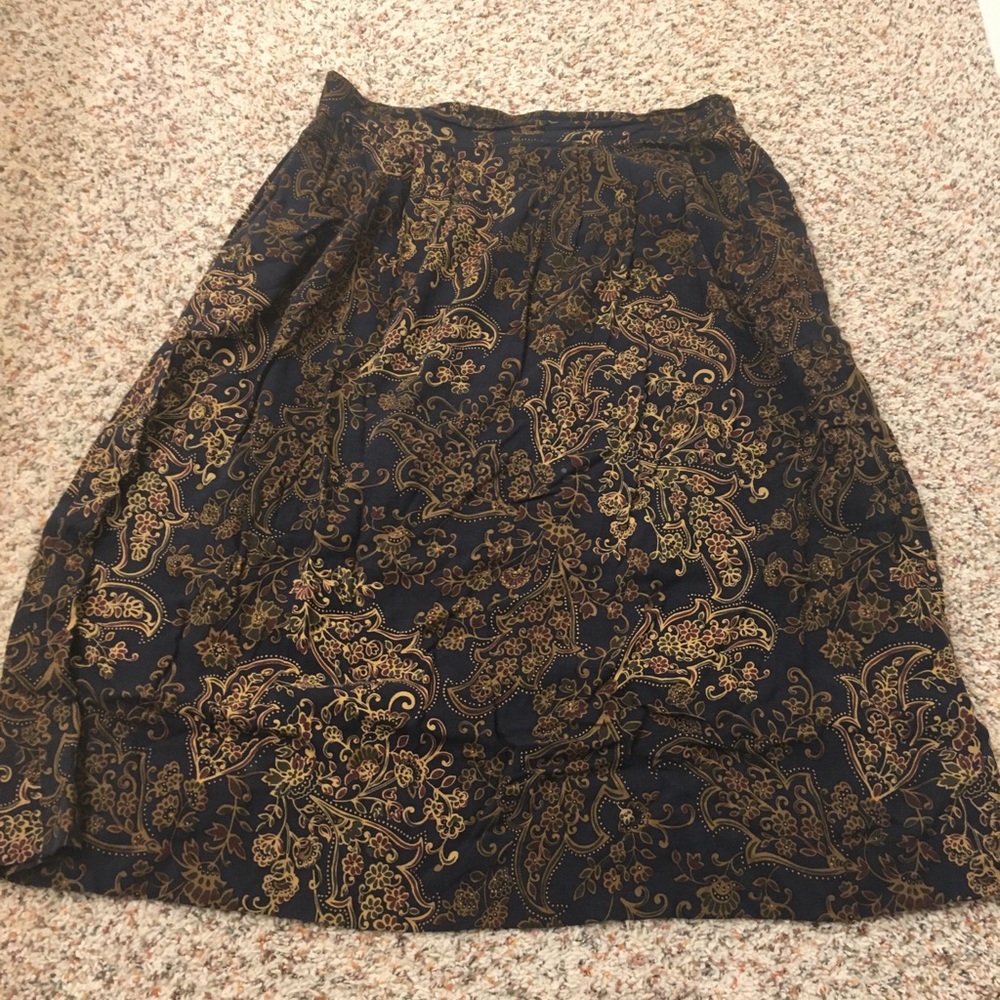 Beautiful Navy Blue Thrifted Vintage Midi Skirt